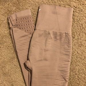 Gymshark nude legging